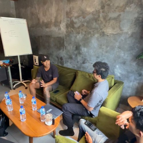 Babi Guling Lokha Resmi Bekerja Sama dengan PT Studio Kami Mandiri untuk Pengelolaan Media Sosial