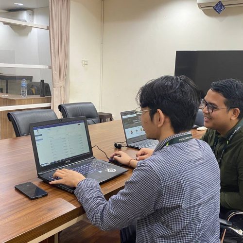 Asistensi & Diskusi bersama Programmer Mobile dan Web