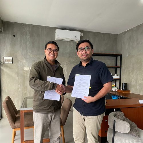 Meeting Pengembangan Aplikasi & Tanda Tangan Perpanjangan Perjanjian Aplikasi Project Management Taru Architect 2026-2027