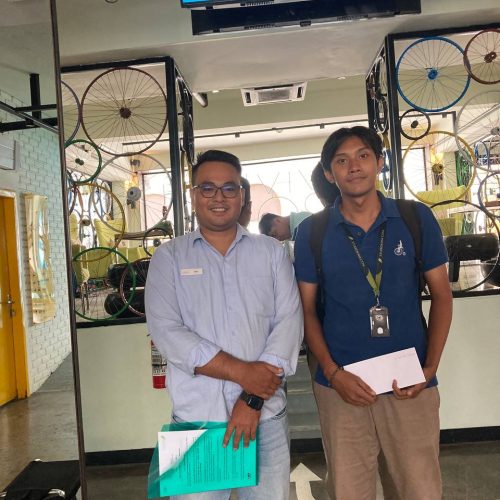 PT Studio Kami Mandiri Perbarui Aplikasi Flight Schedule TV di Hotel Viva Dash